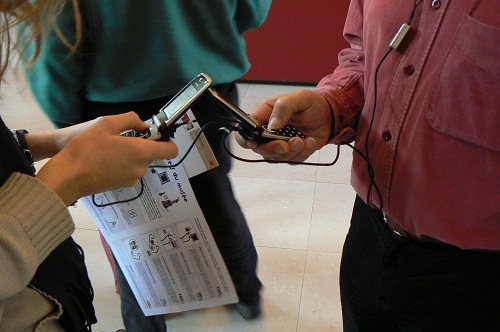 Astic, I., et al., A Ubiquitous Mobile Edutainment Application for Learning Science through Play: Figure 3 Astic, I., et al., A Ubiquitous Mobile Edutainment Application for Learning Science through Play: Figure 3