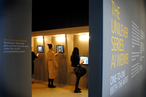 Filippini-Fantoni, S., et al., One-to-one: supporting artist-visitor dialogue, Figure 2 Filippini-Fantoni, S., et al., One-to-one: supporting artist-visitor dialogue, Figure 2